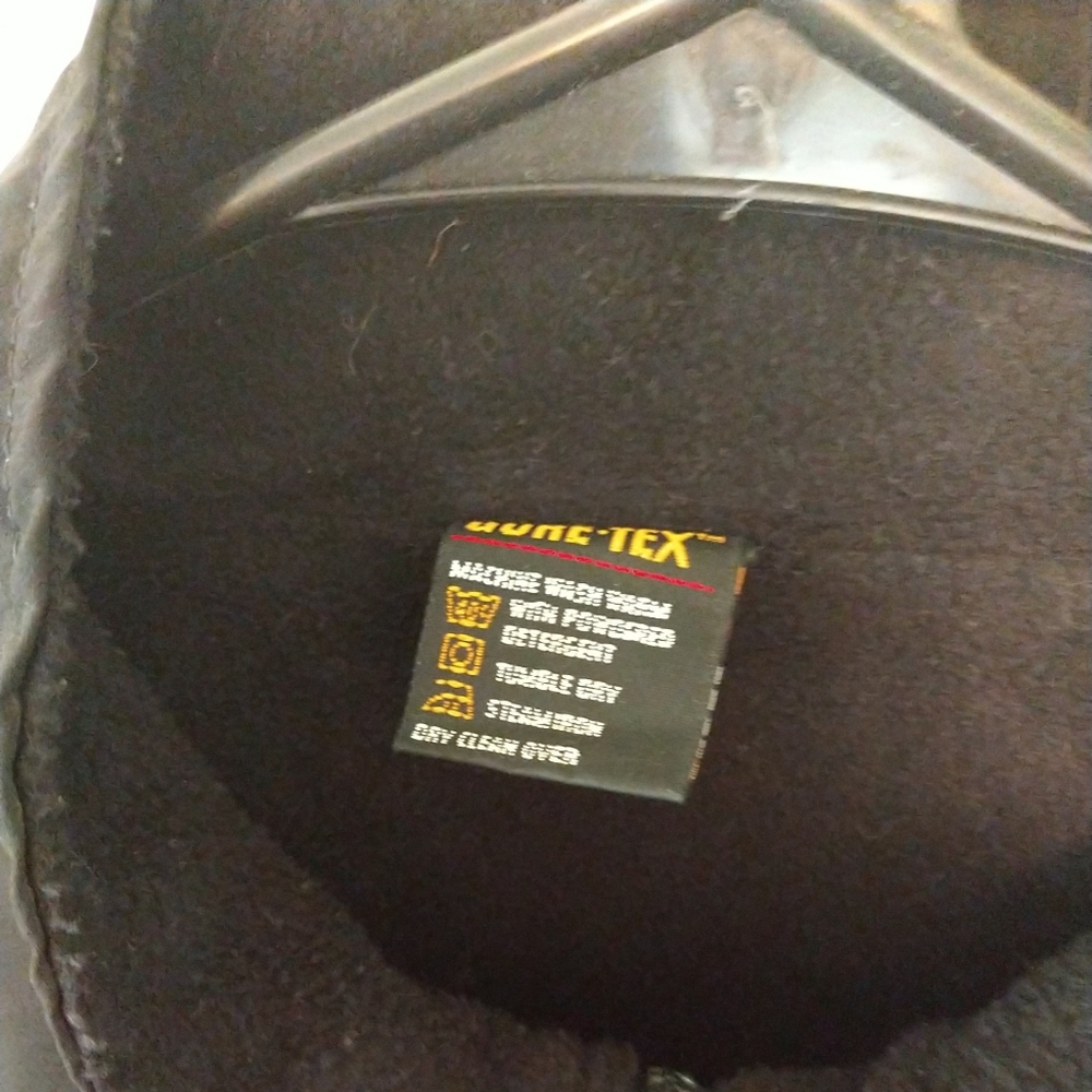 Bellwether Cycling Jacket Performance Fleece Red … - image 4